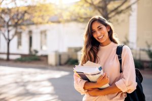 مقدمه در پایان نامه چه اهمیتی دارد؟